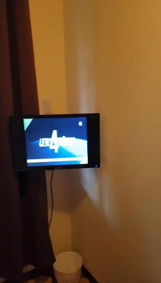 Hostel Dodero 利比里亚 外观 照片
