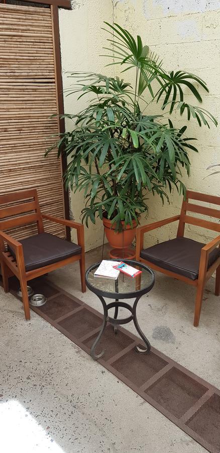 Hostel Dodero 利比里亚 外观 照片